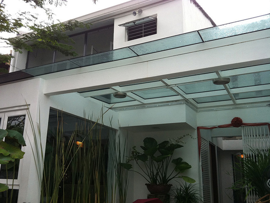 High Safety Laminated And Tempered Glass Ultraviolet Screening supplier