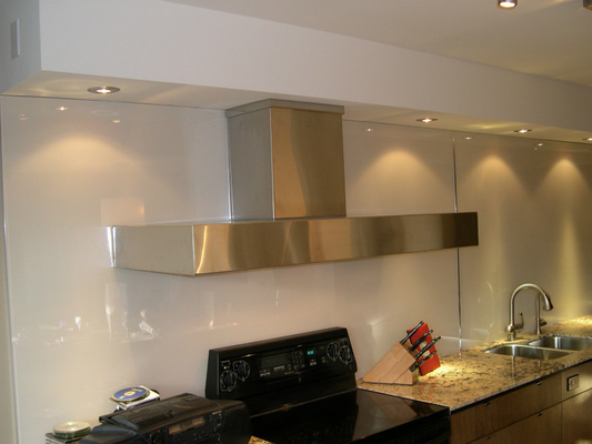Baker White Painted Glass Backsplash Maximum size 2000 mm * 6000 mm supplier