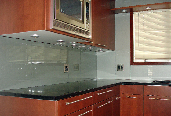 White Plate Glass Backsplash , Painting Laminate Backsplash Low E Glass supplier